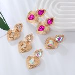 French Retro Metal Irregular Earrings Multi-Layer Love Mid-Ancient Style Golden Fashion Exaggerated