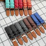 Carbon Fiber Texture Leather Strap Soft Bracelet Accessories Factory in Stock Color Multicolor Watch Strap 18-24M